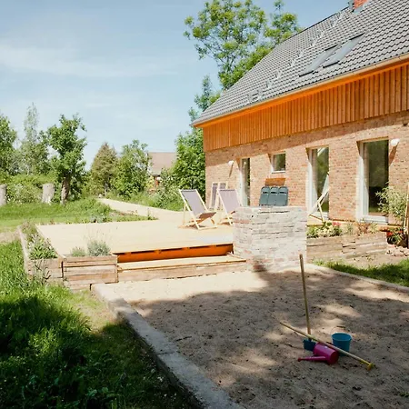 In The Uckermark Nature Park Holiday home Kraatz